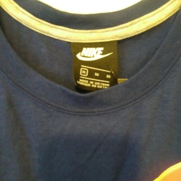 Nike Slim Fit Tank Top - Picture 2 of 8